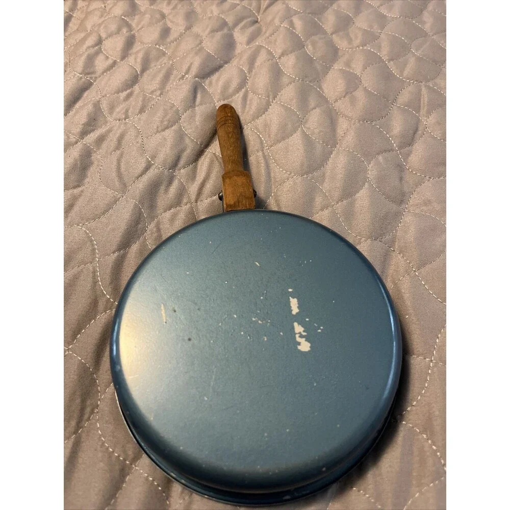 Vintage Tole Crumb tray hand painted wooden handle Nice! Shows Some Wear Old